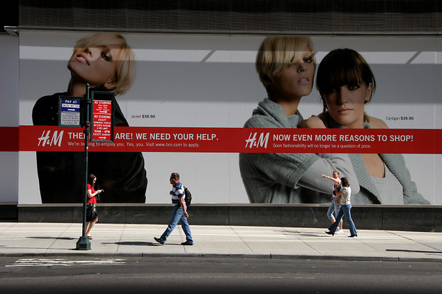 H&M lesbian 2